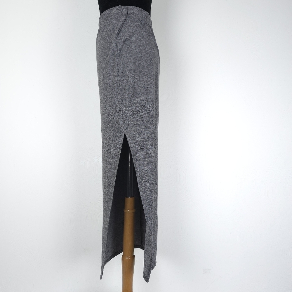 Mother Bee Maternity Side slit Maxi skirt size M